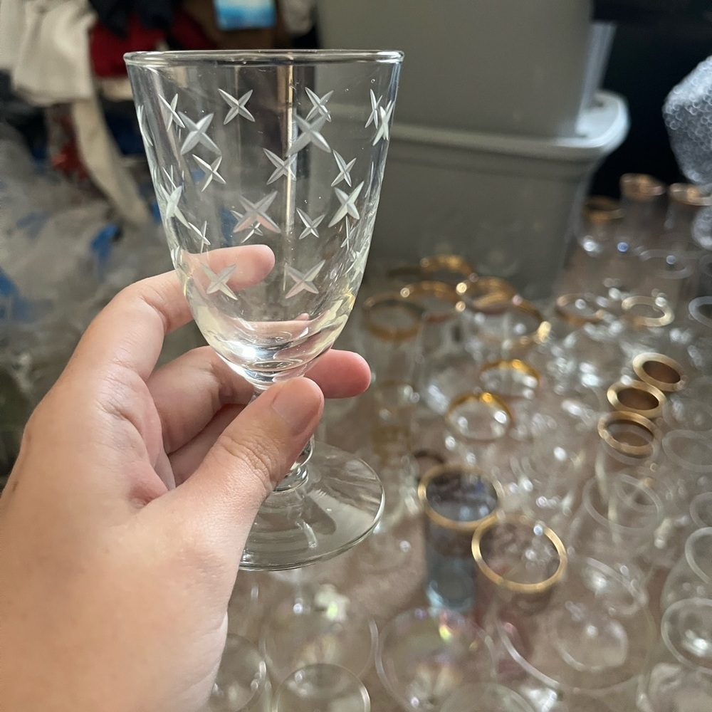 2 Libbey Glassware Stardust Juice Glasses